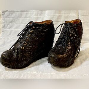 Jeffrey Campbell Havana handmade